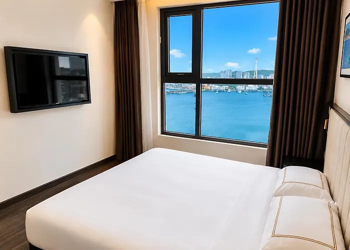 The Sapphire - Ocean View - Pool * Ha Long