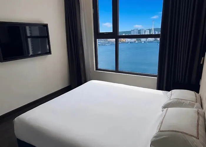 The Sapphire - Ocean View - Pool