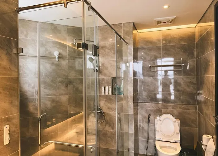 The Sapphire - Ocean View - Pool Apartment Ha Long